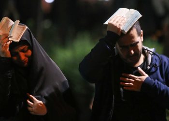 صوت و متن دعای قرآن به سر