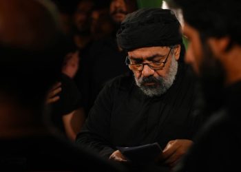 کی گفته من بابا ندارم