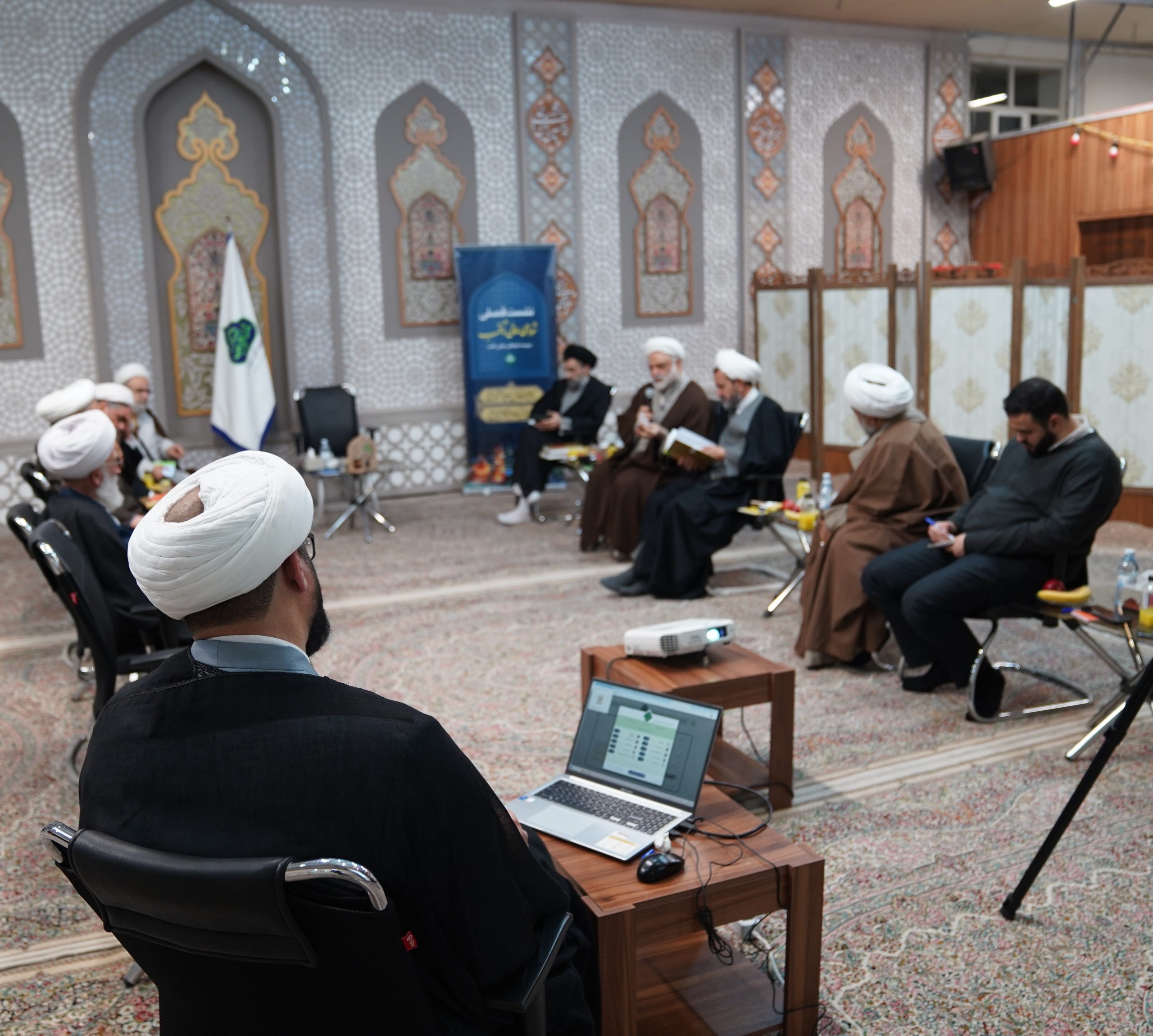 نشست فصلی شورای عالی مؤسسه فرهنگی تبلیغی ثاقب