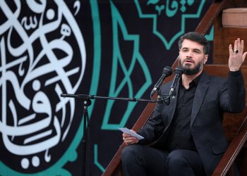 مداح کیست | صدای دلدادگی به خاندان اهلبیت